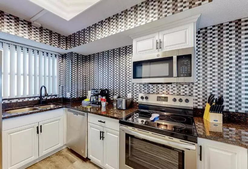 호텔 El Matador 546