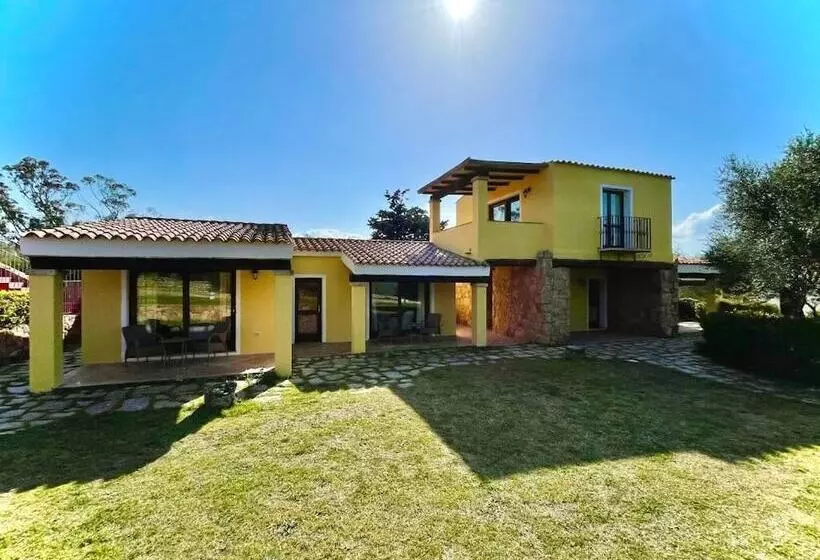 בית מלון כפרי Punta D Acu Country Resort