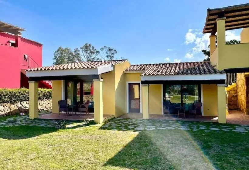 בית מלון כפרי Punta D Acu Country Resort