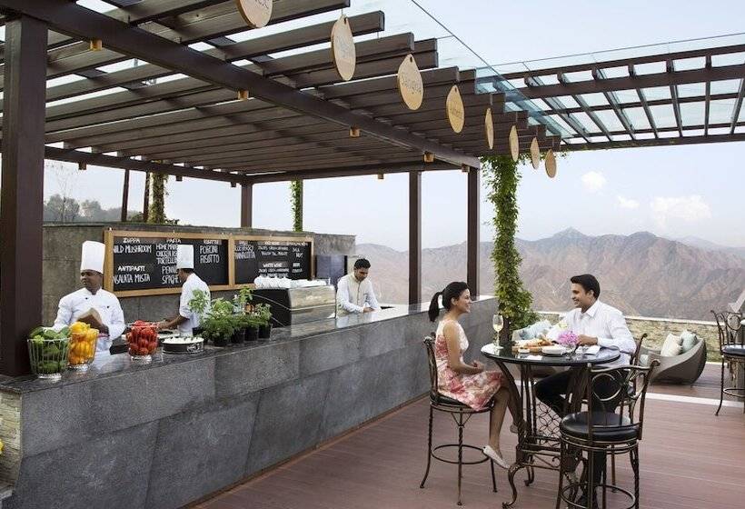 ホテル Jw Marriott Mussoorie Walnut Grove Resort & Spa