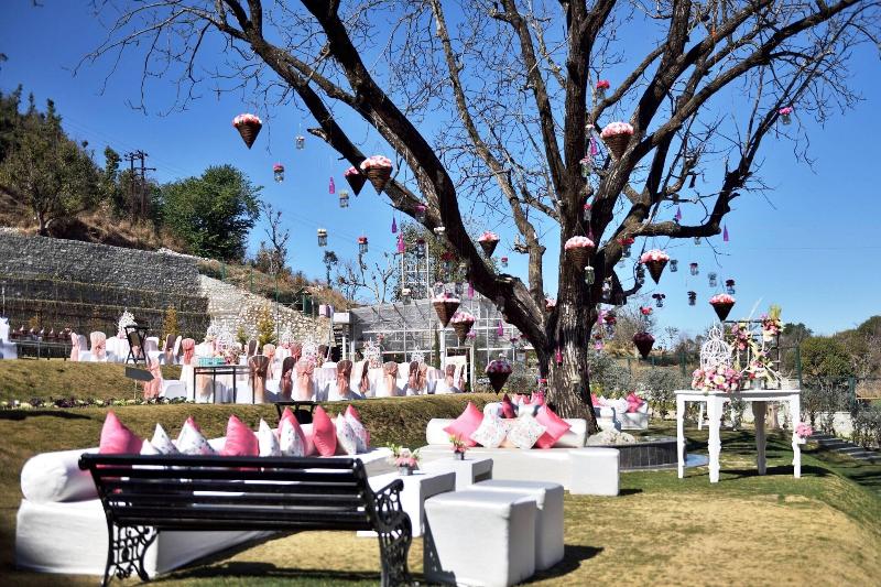 ホテル Jw Marriott Mussoorie Walnut Grove Resort & Spa