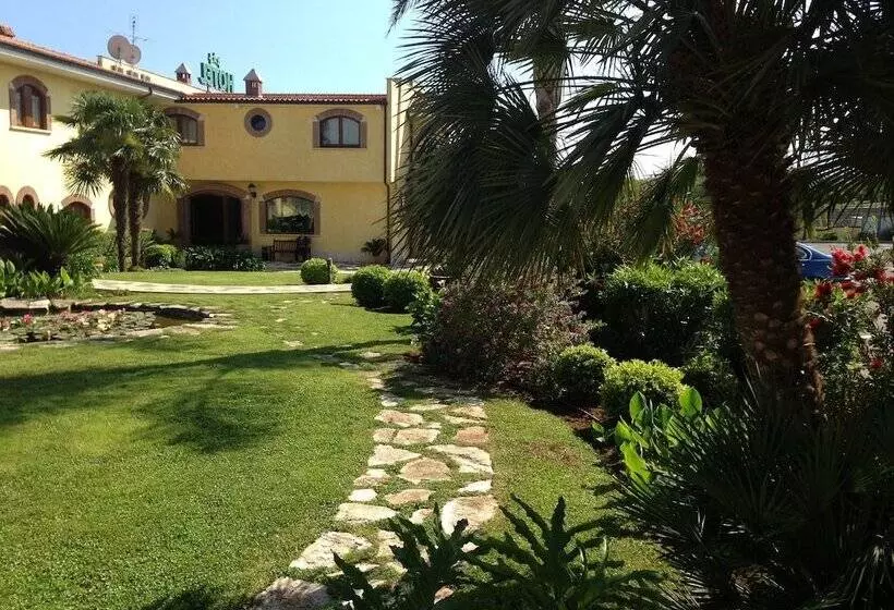 ホテル La Locanda Del Cavaliere
