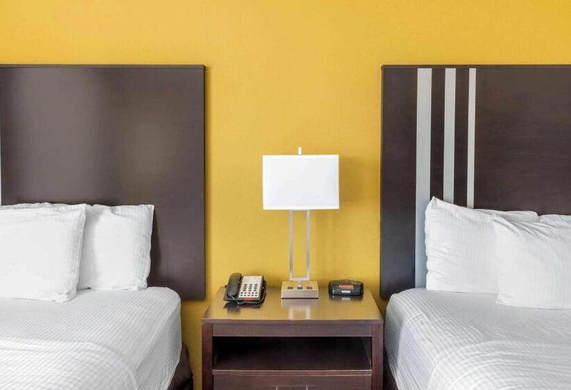 فندق La Quinta By Wyndham Artesia