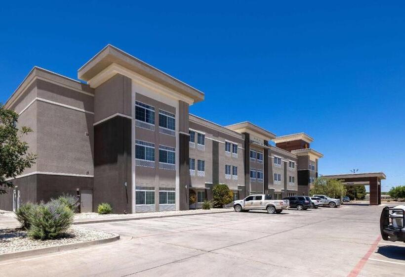 فندق La Quinta By Wyndham Artesia