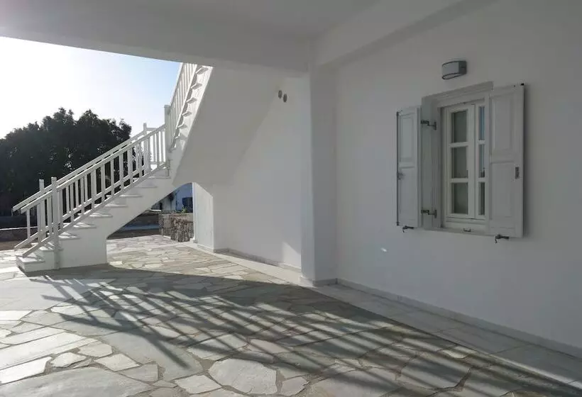 هتل Margie Mykonos