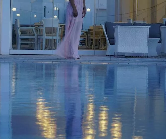 هتل Margie Mykonos