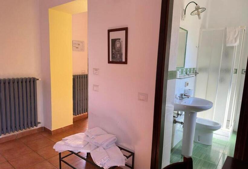 בית מלון כפרי Masseria Rocca Di Gonato