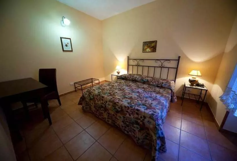 ホテル Masseria Rocca Di Gonato