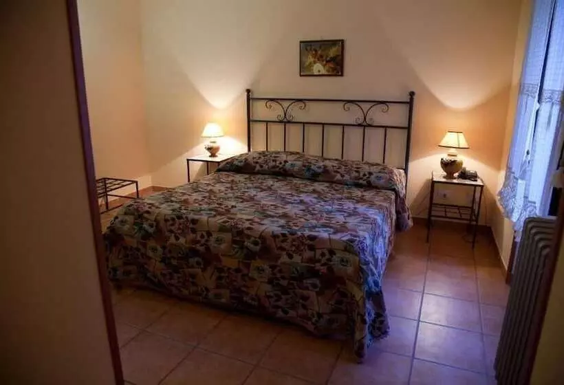 ホテル Masseria Rocca Di Gonato