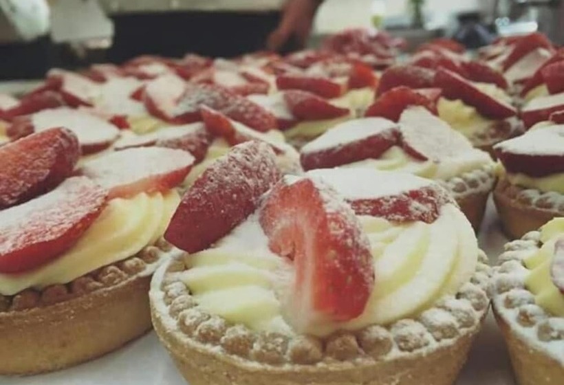 בית מלון כפרי Masseria Rocca Di Gonato