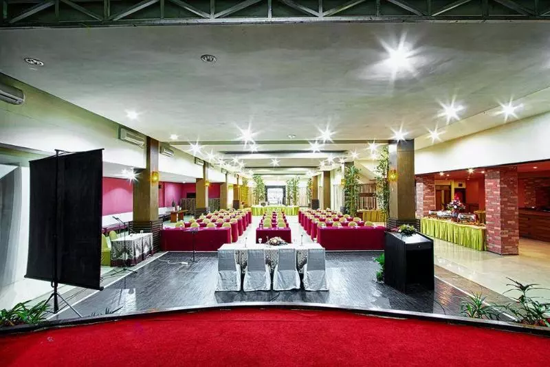 בית מלון כפרי Montana Malang