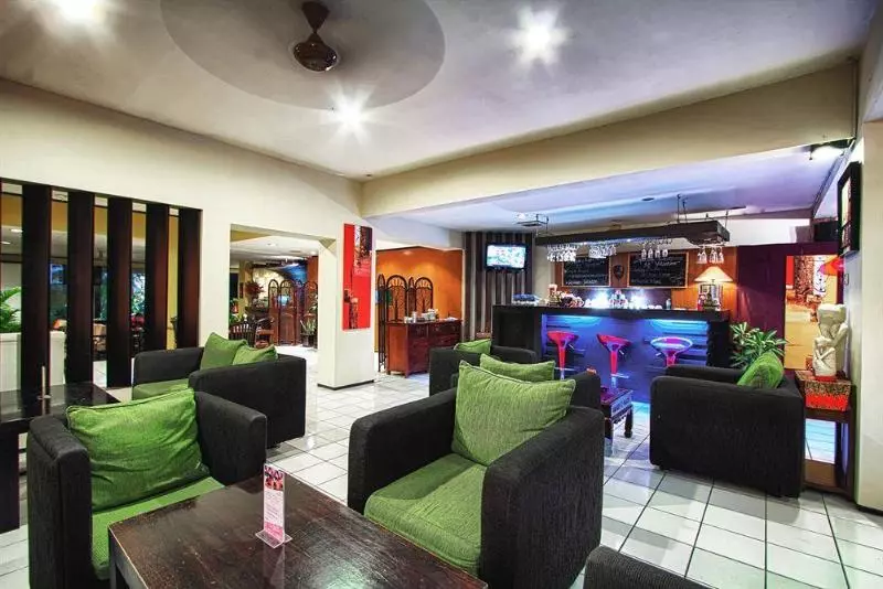 בית מלון כפרי Montana Malang