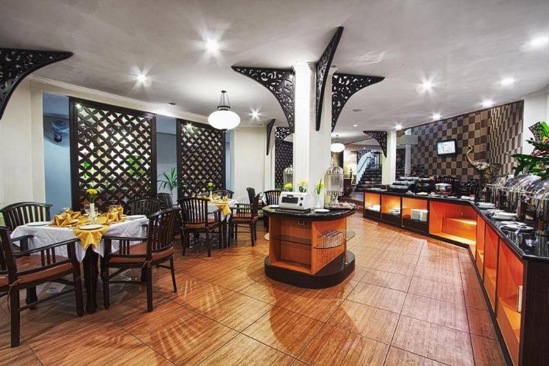 فندق Montana Malang