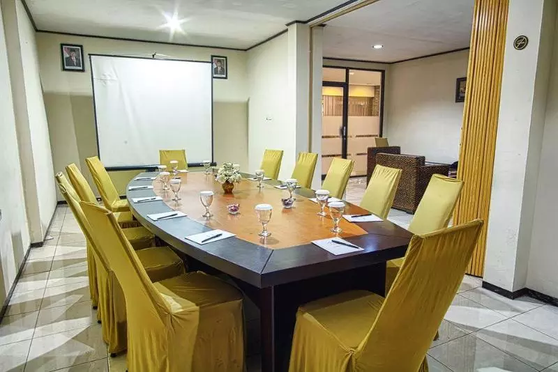 בית מלון כפרי Montana Malang