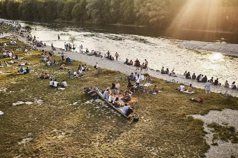 בית מלון כפרי The Flushing Meadows