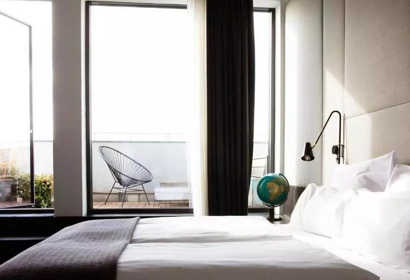 בית מלון כפרי The Flushing Meadows