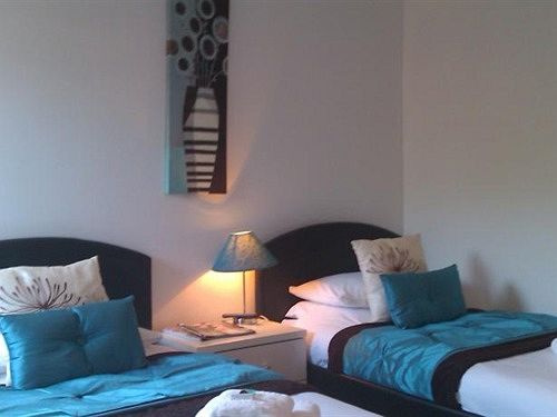 호텔 The Riverside