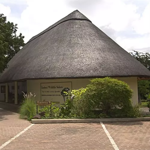 هتل Victoria Falls Restcamp And Lodges