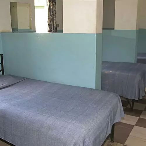 هتل Victoria Falls Restcamp And Lodges