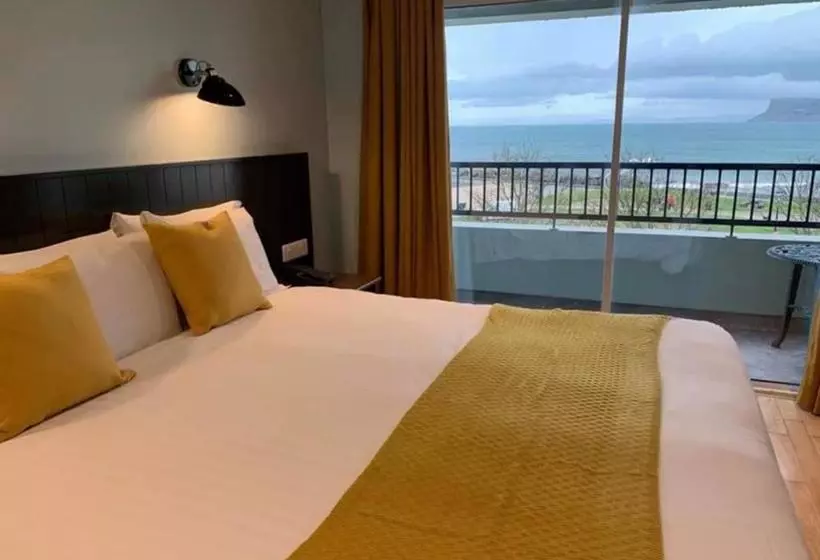 Marine Hotel Ballycastle