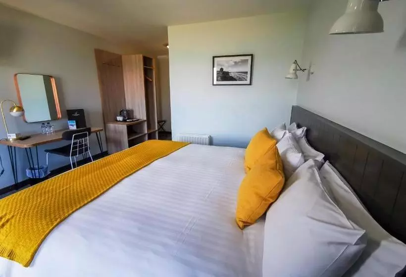 Marine Hotel Ballycastle