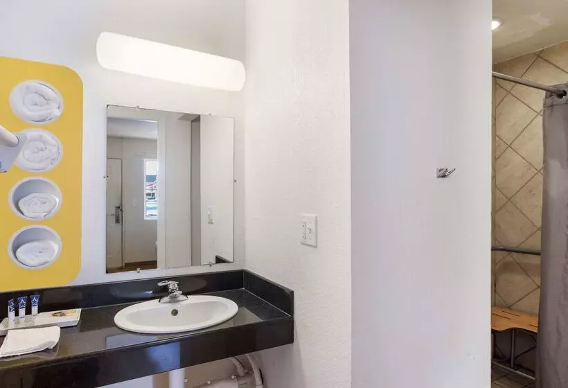モーテル Americas Best Value Inn Bowling Green