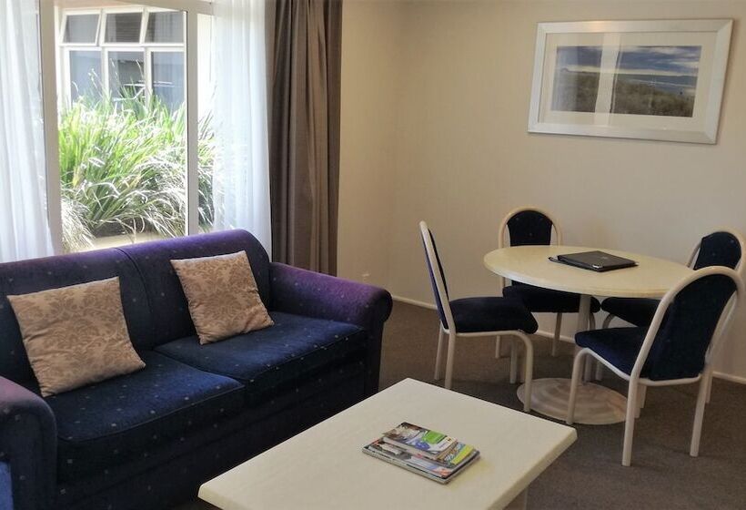 فندق على الطريق Pacific Motor Inn