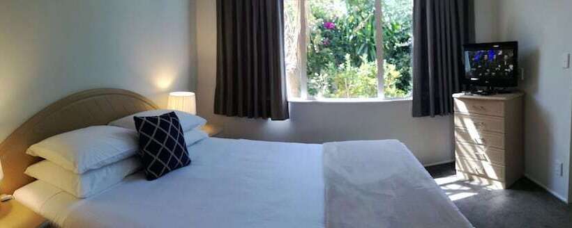 فندق على الطريق Pacific Motor Inn