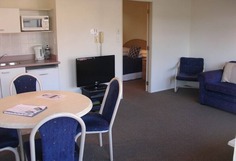 فندق على الطريق Pacific Motor Inn