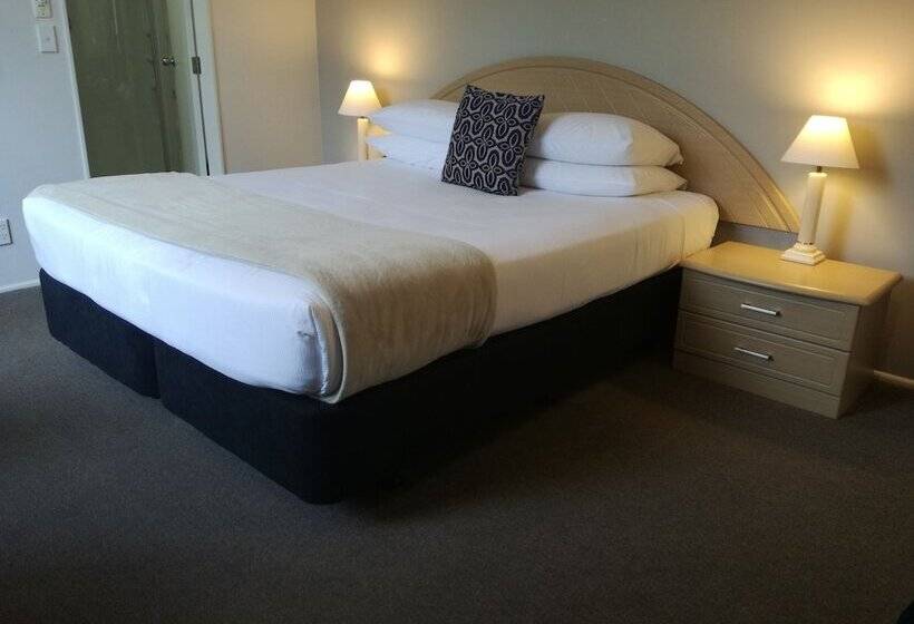 فندق على الطريق Pacific Motor Inn