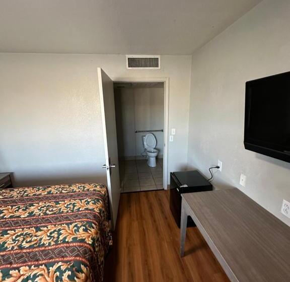 مُتل Super 7 Inn