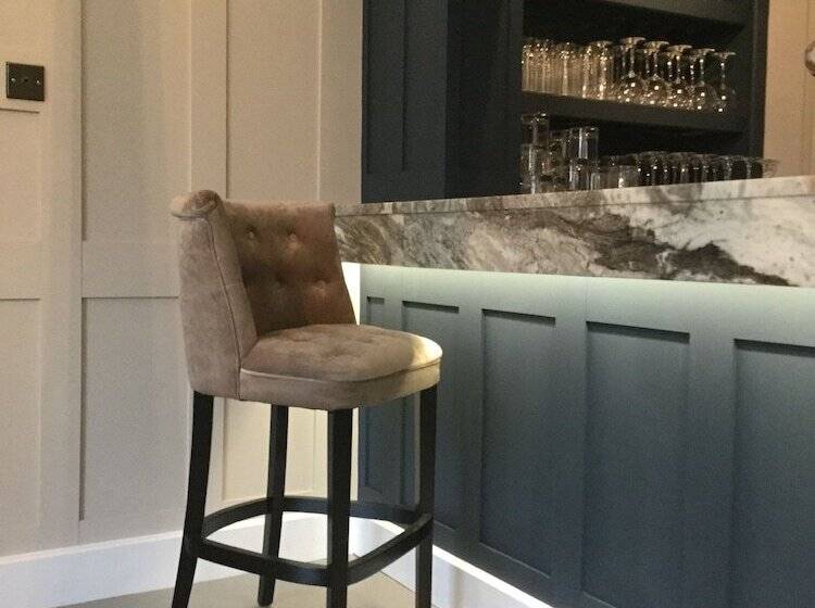 بنسيون Llwyn Country House