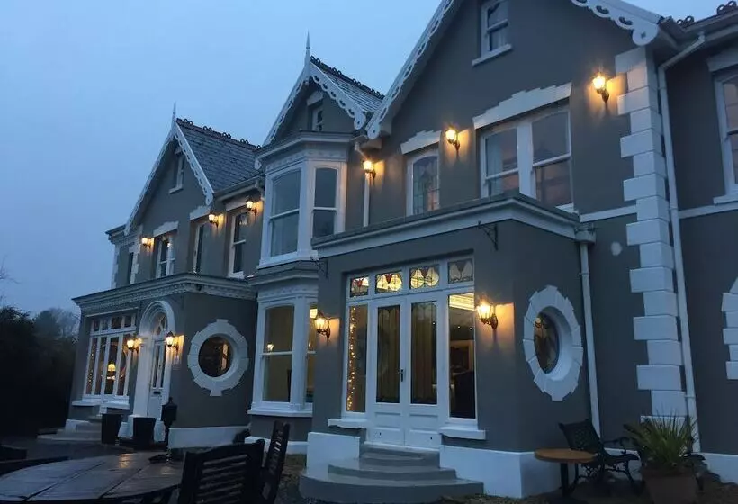 Pensjonat Llwyn Country House