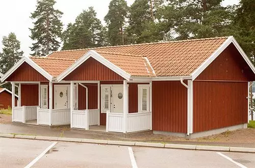 استراحتگاه Leksand Strand