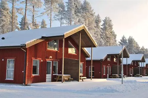 استراحتگاه Leksand Strand