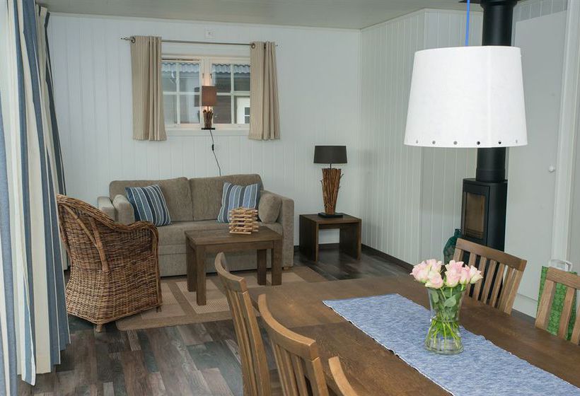 منتجع Leksand Strand