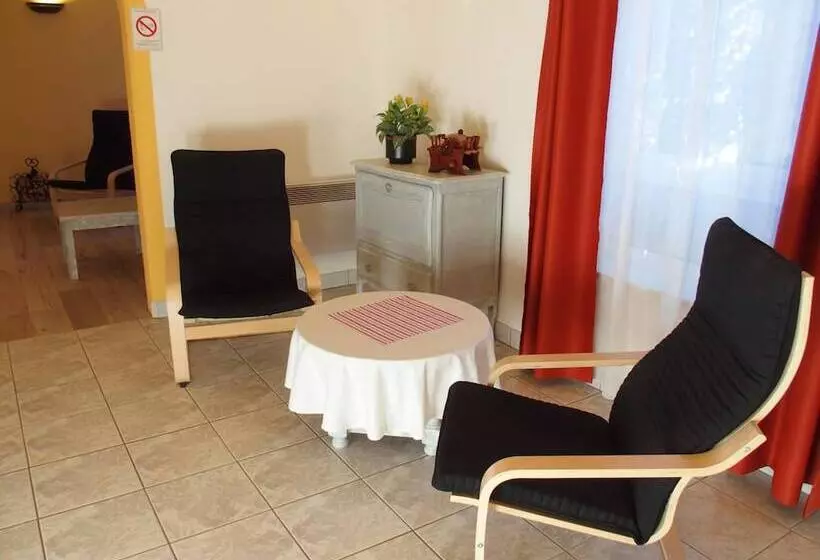 ホテル Hostellerie De L Etoile