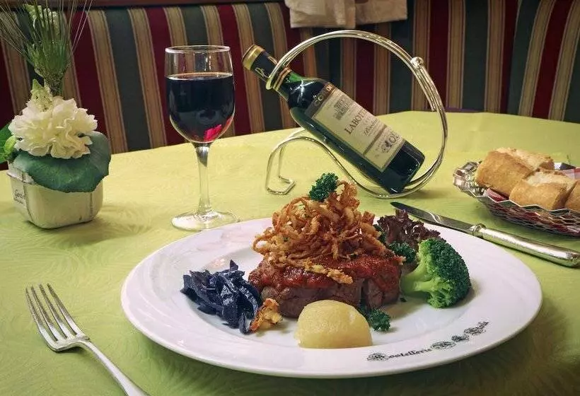 ホテル Hostellerie De L Etoile