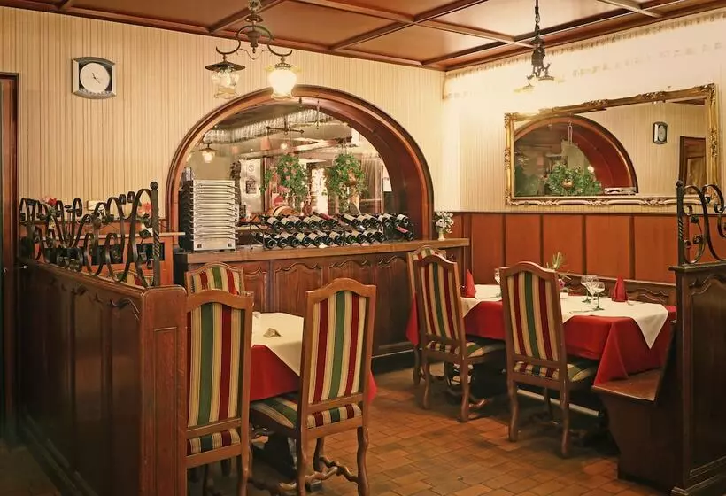 ホテル Hostellerie De L Etoile