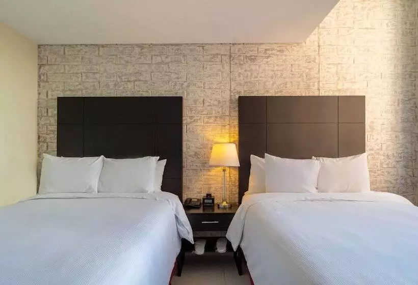 Adriatika Hotel & Residence