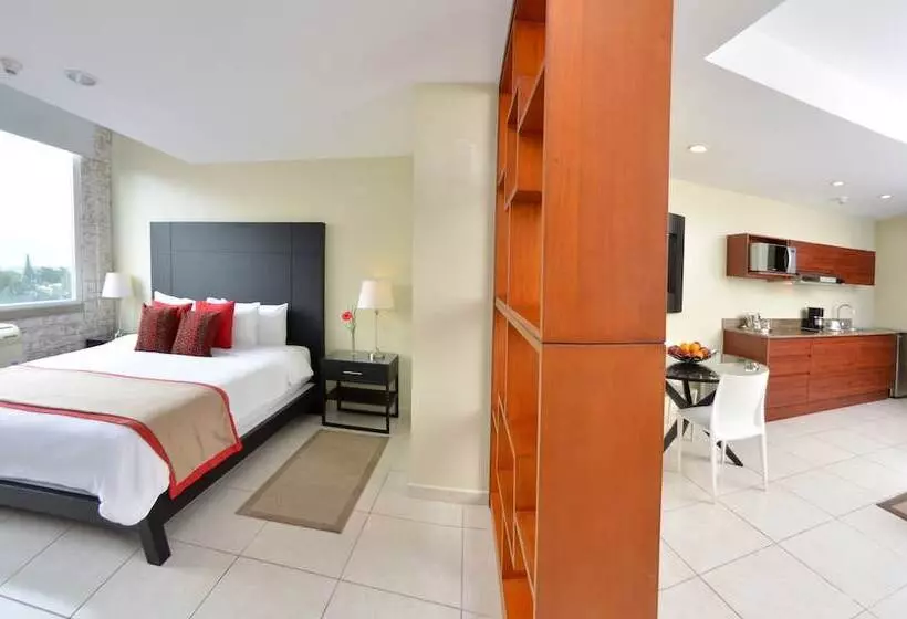 Adriatika Hotel & Residence