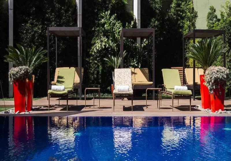 Adriatika Hotel & Residence