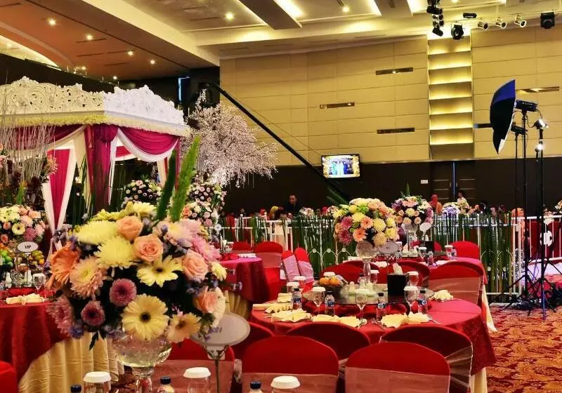 Grand Central Hotel Pekanbaru