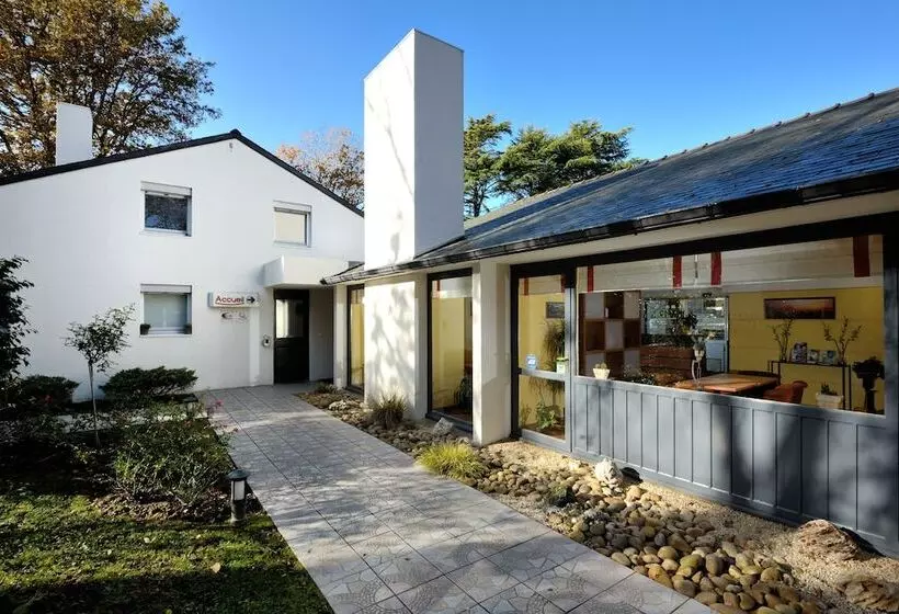 فندق Contact Hôtel Du Parc Nantes Ouest Orvault