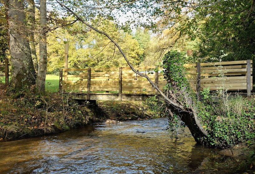 ホテル Contact Hôtel Du Parc Nantes Ouest Orvault