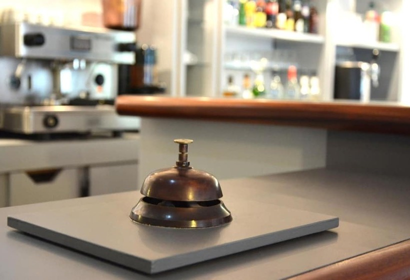 ホテル Contact Hôtel Du Parc Nantes Ouest Orvault