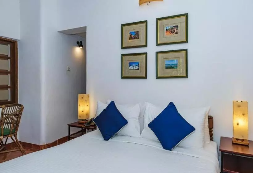 Granpa S Inn Hotel Bougainvillea