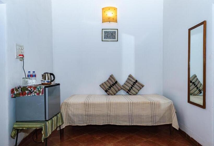 Granpa S Inn Hotel Bougainvillea