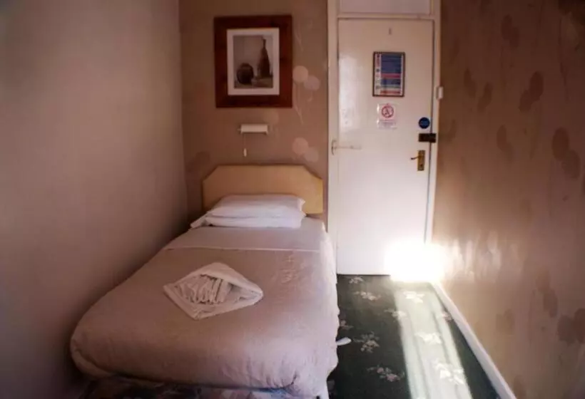 Hotelli The Highfield Private