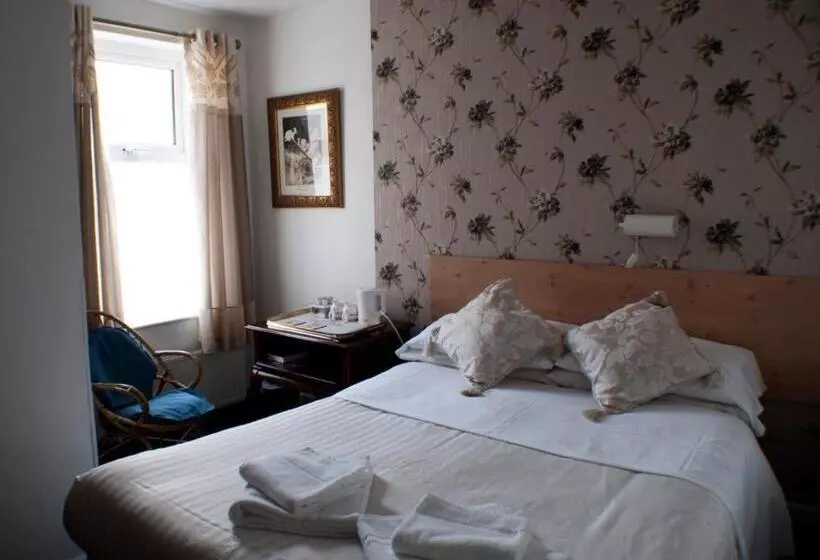 Hotelli The Highfield Private